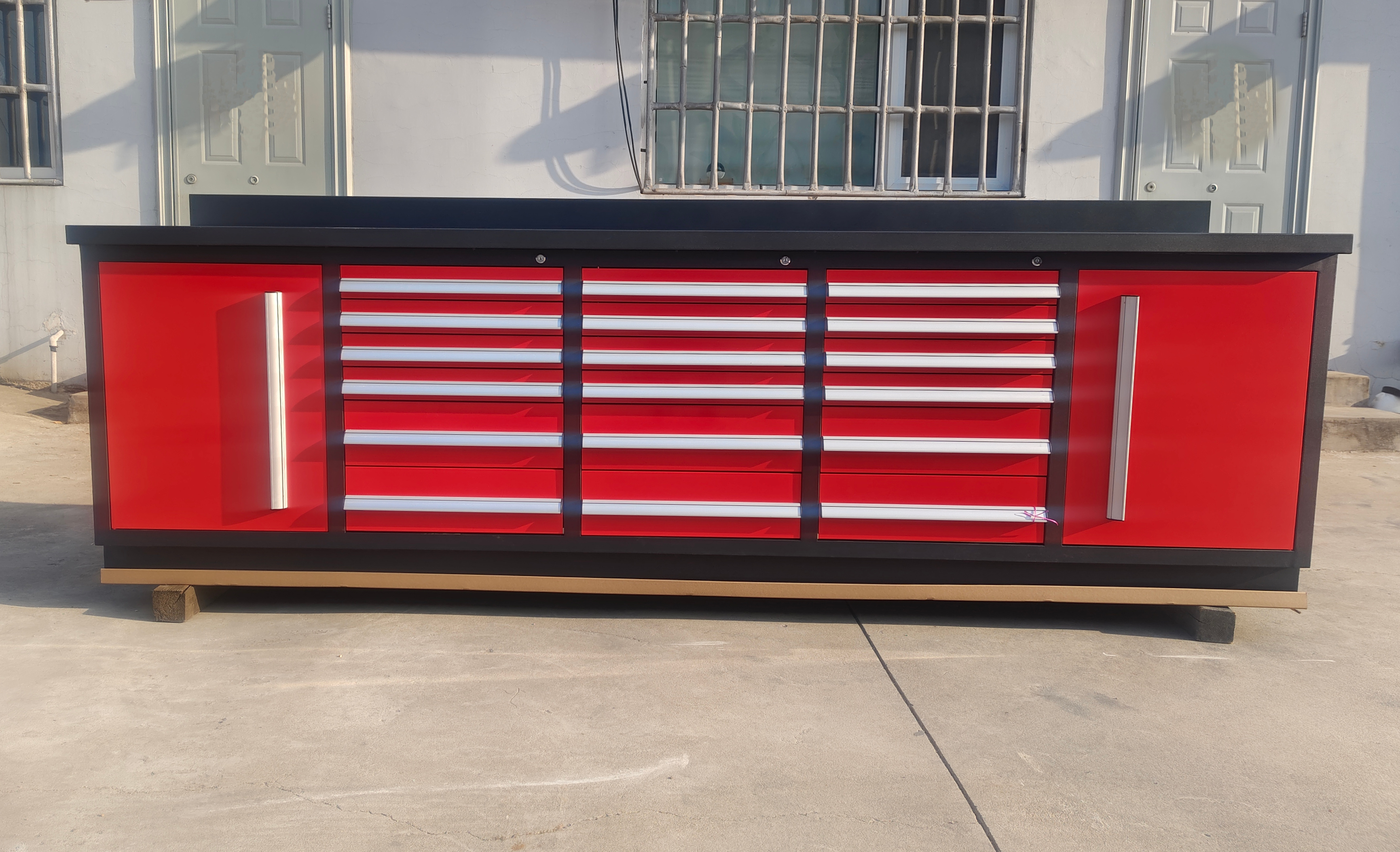 dielenský ponk - 18 - red