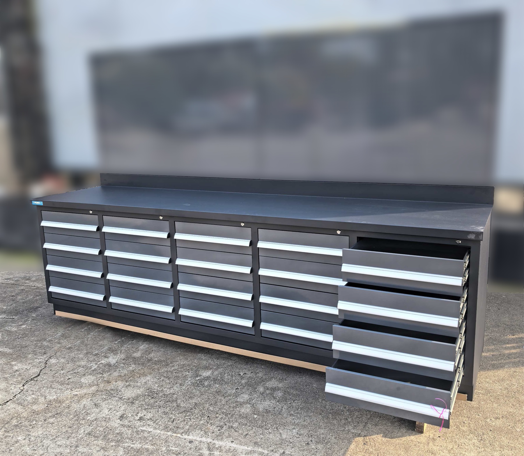 dielenský ponk - 20 - antracit