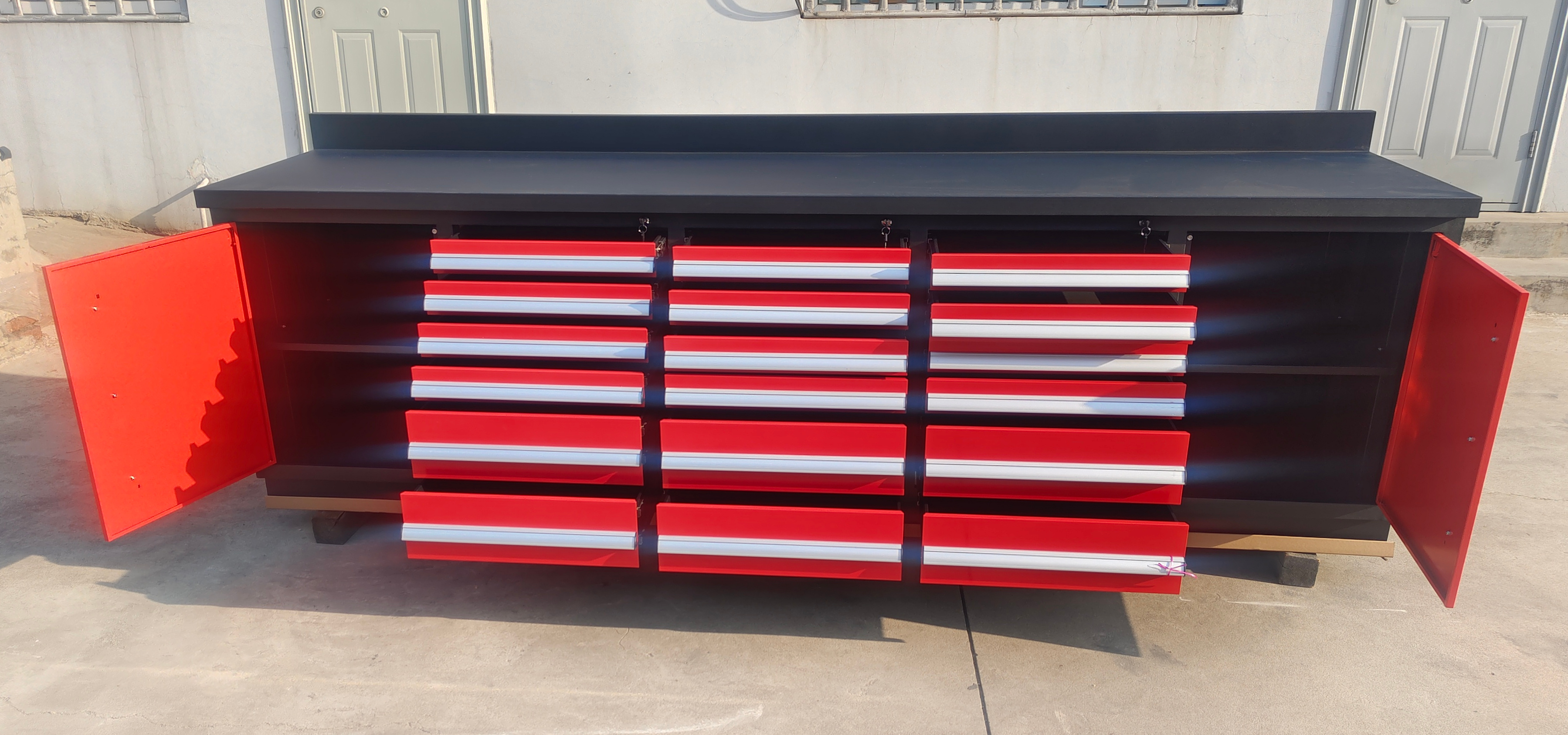 dielenský ponk - 18 - red