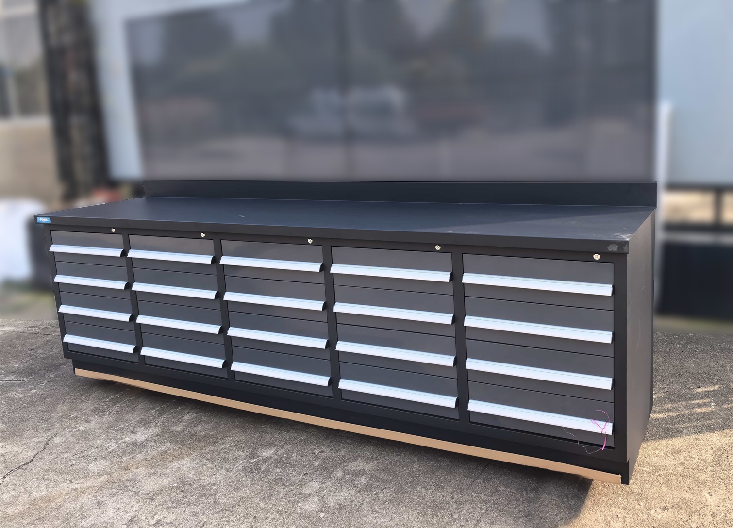 dielenský ponk - 20 - antracit