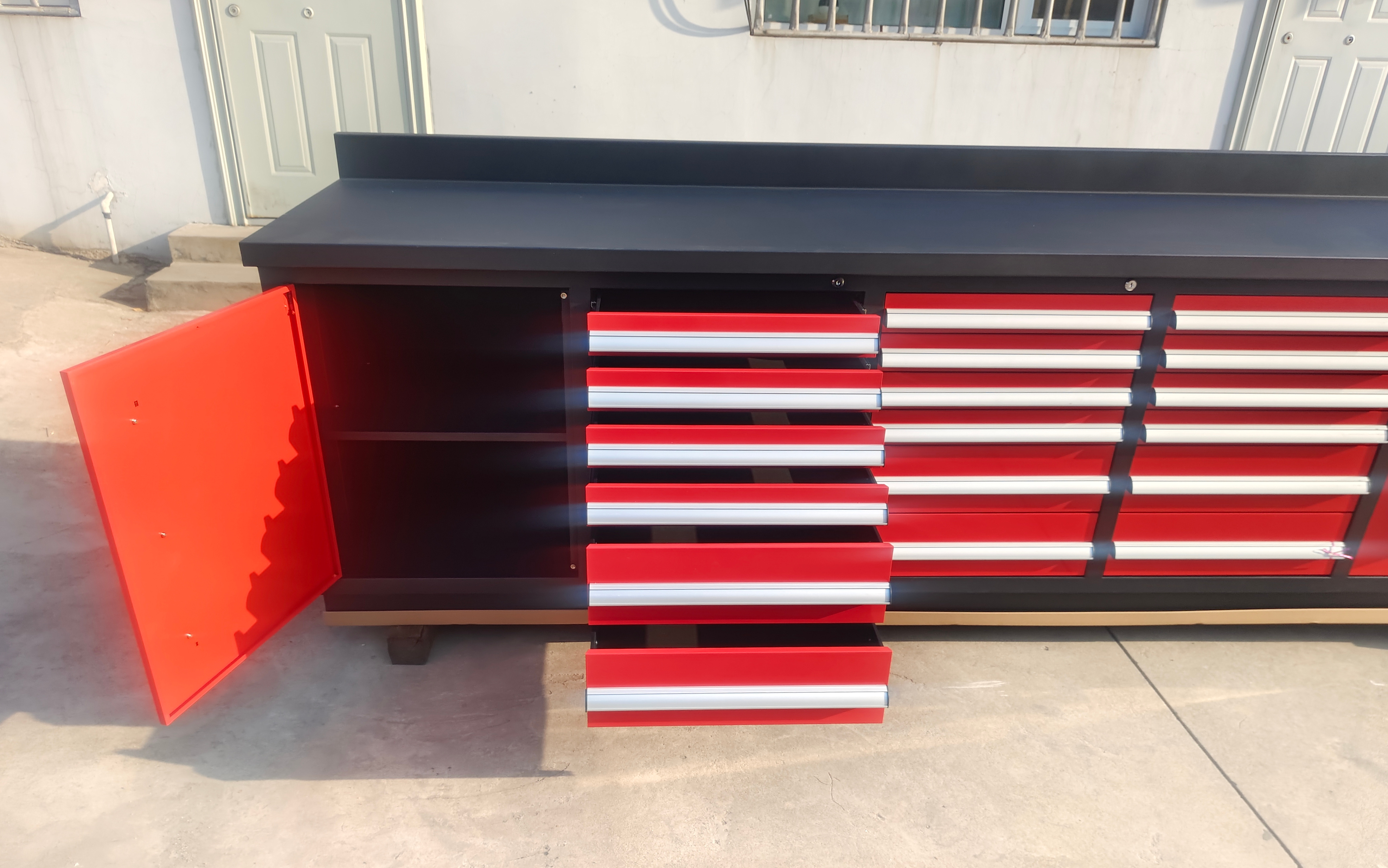 dielenský ponk - 18 - red