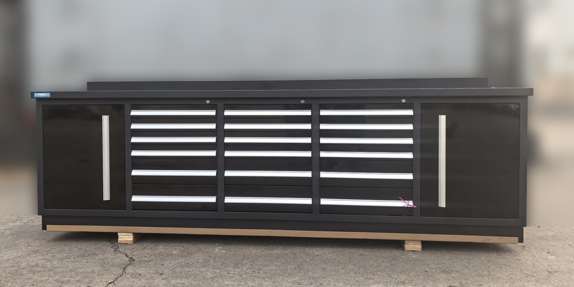 dielenský ponk - 18 - black