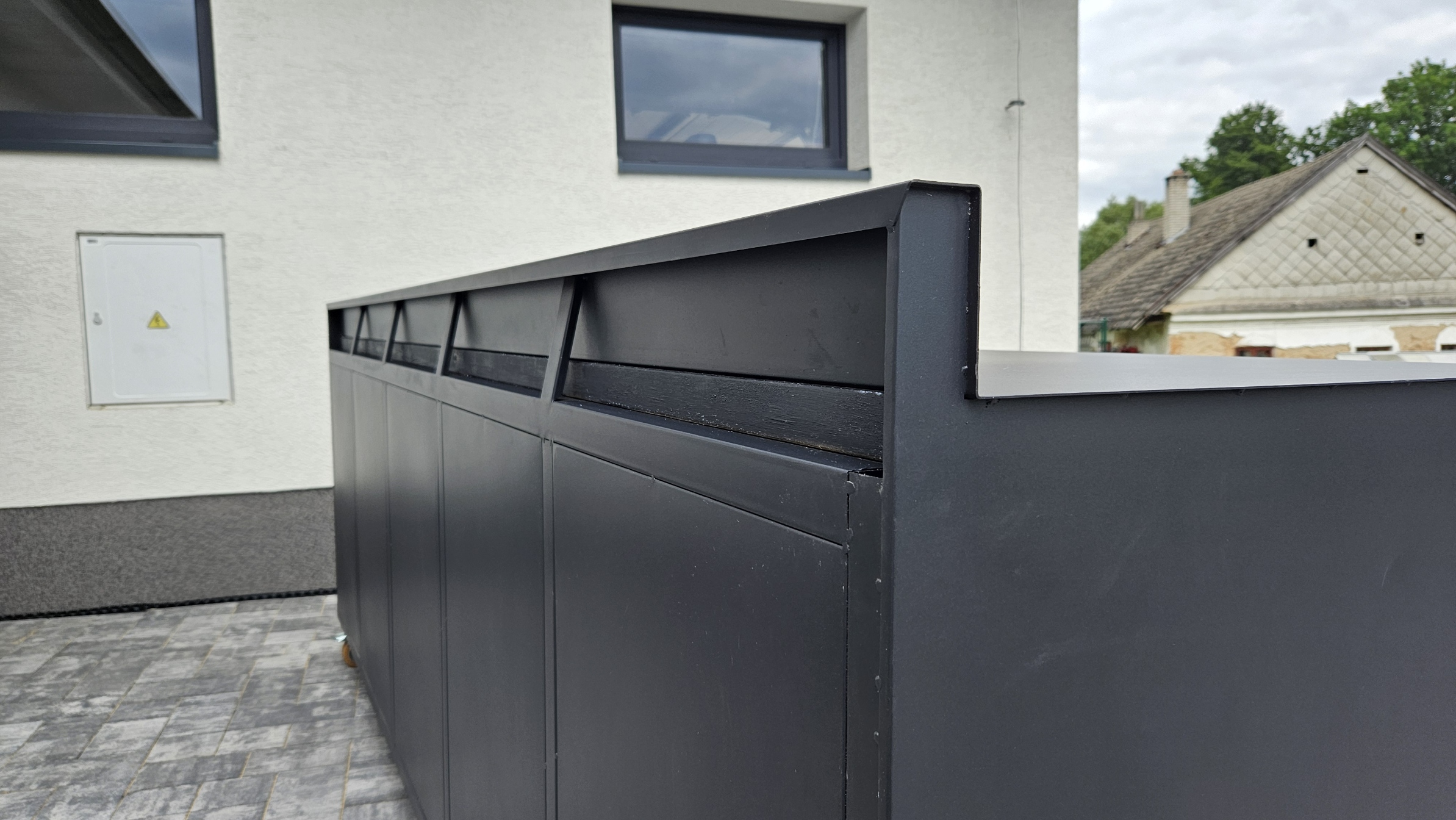 dielenský ponk - 18 - red